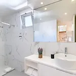 Ao Pé Da Sé By Sé *