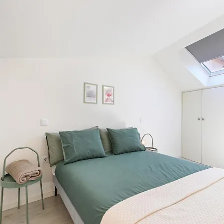 Apartment Ao Pe Da Se By Se