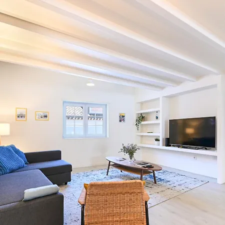 Apartment Ao Pe Da Se By Se Braga