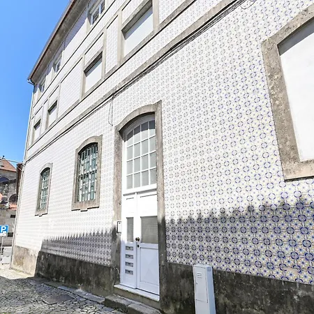 Apartment Ao Pe Da Se By Se *